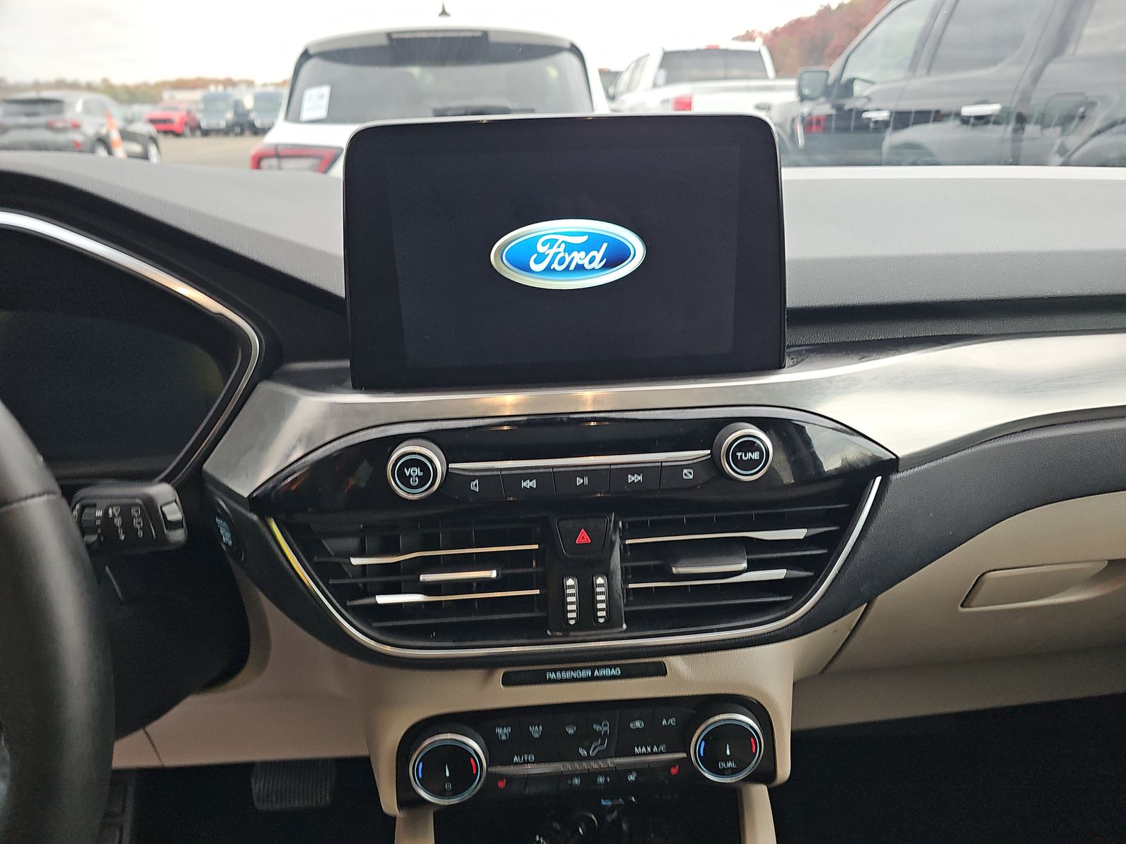 2022 Ford Escape Titanium AWD