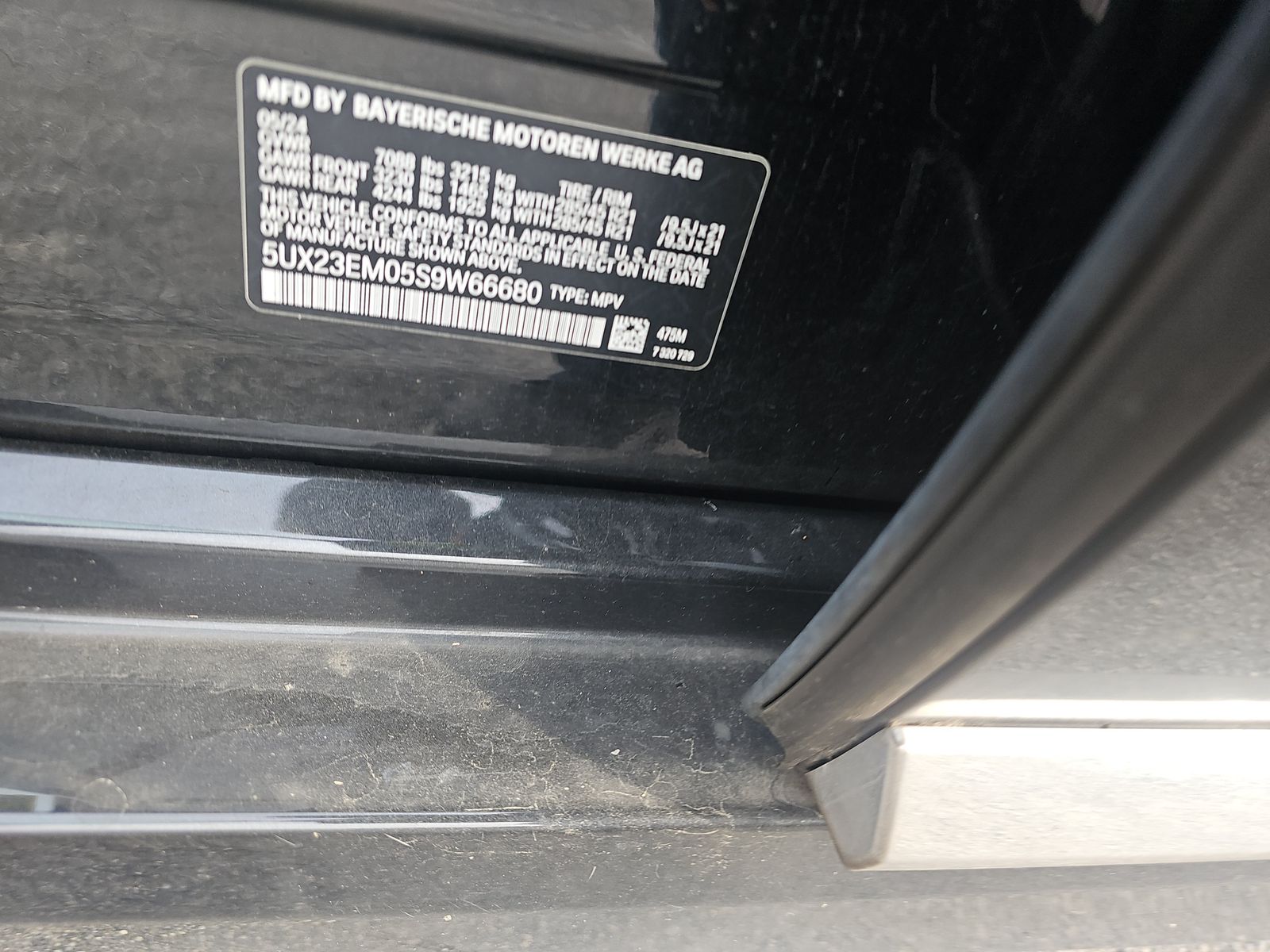 2025 BMW X7 xDrive40i AWD