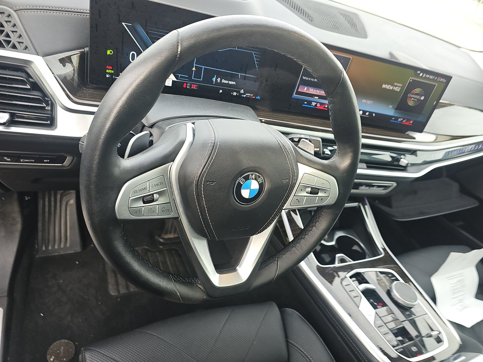 2025 BMW X7 xDrive40i AWD