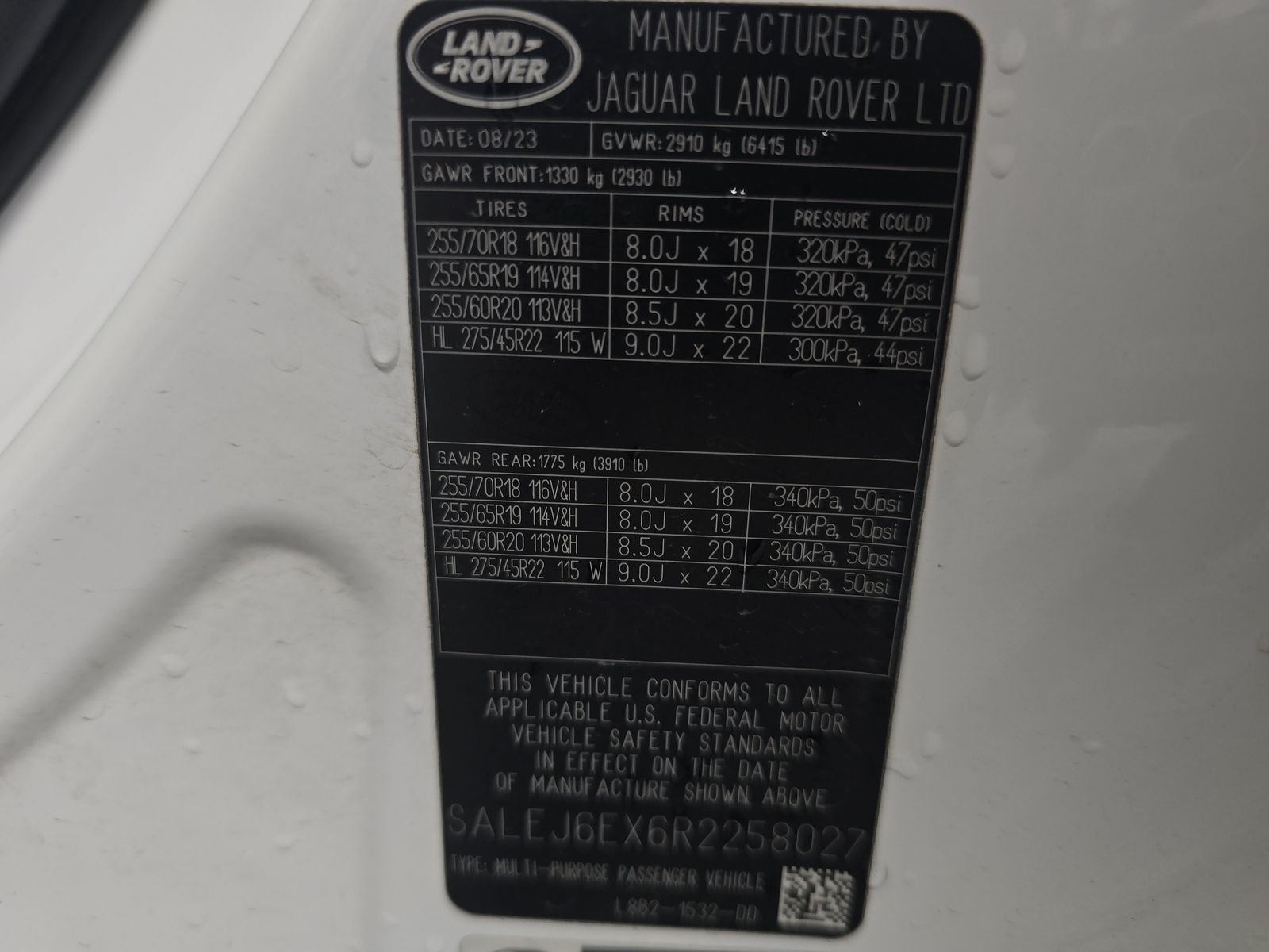 2024 Land Rover Defender 90 S AWD