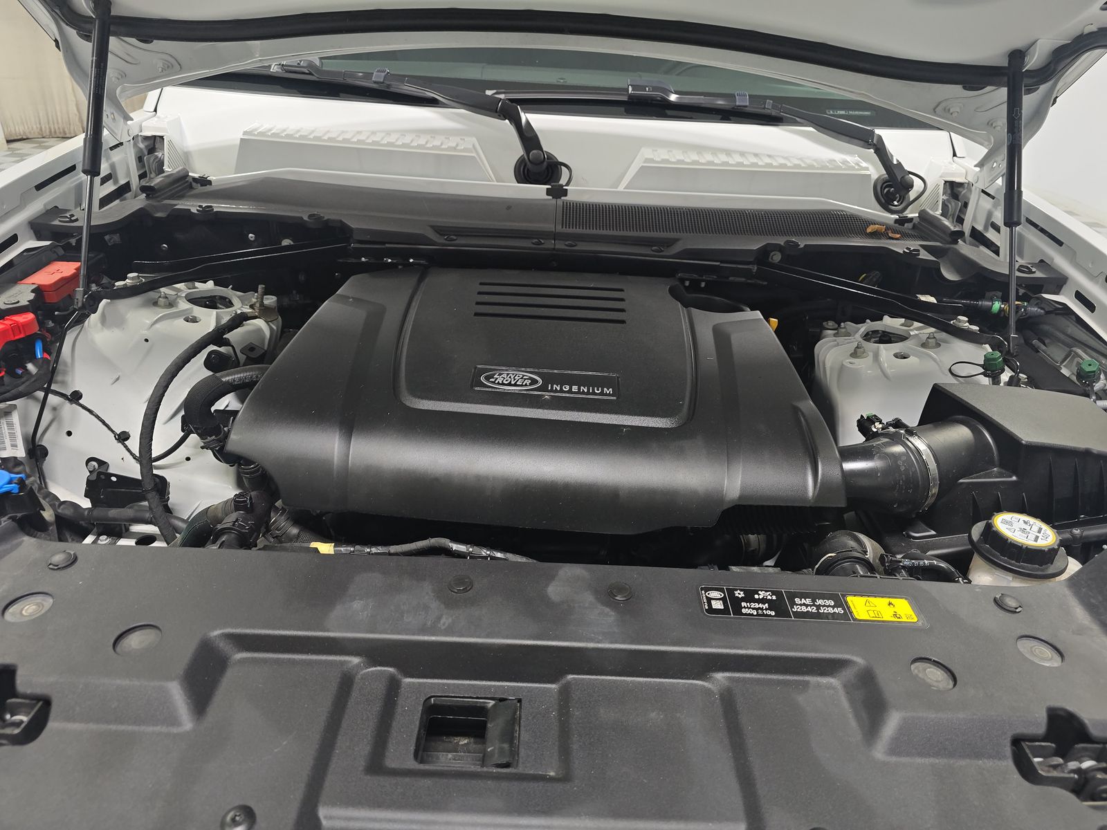 2024 Land Rover Defender 90 S AWD