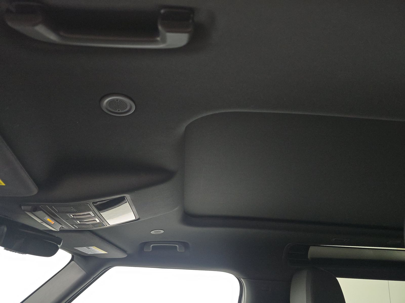 2024 Land Rover Defender 90 S AWD