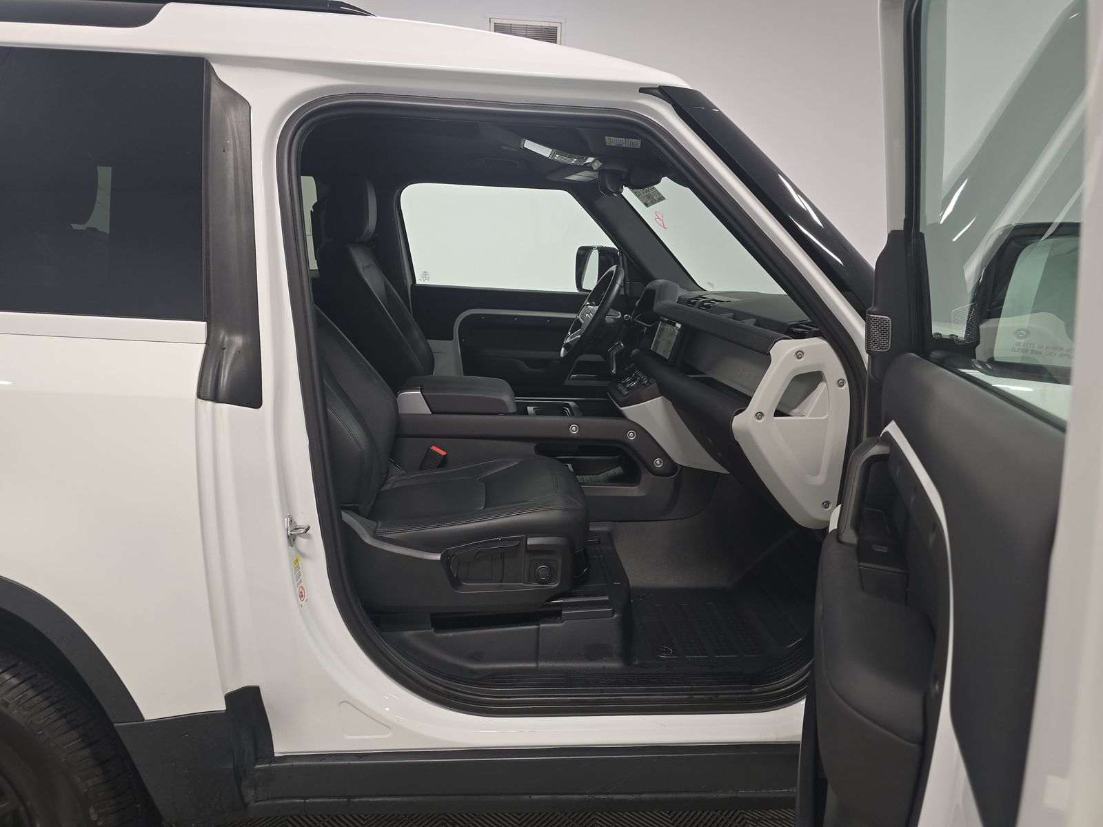 2024 Land Rover Defender 90 S AWD