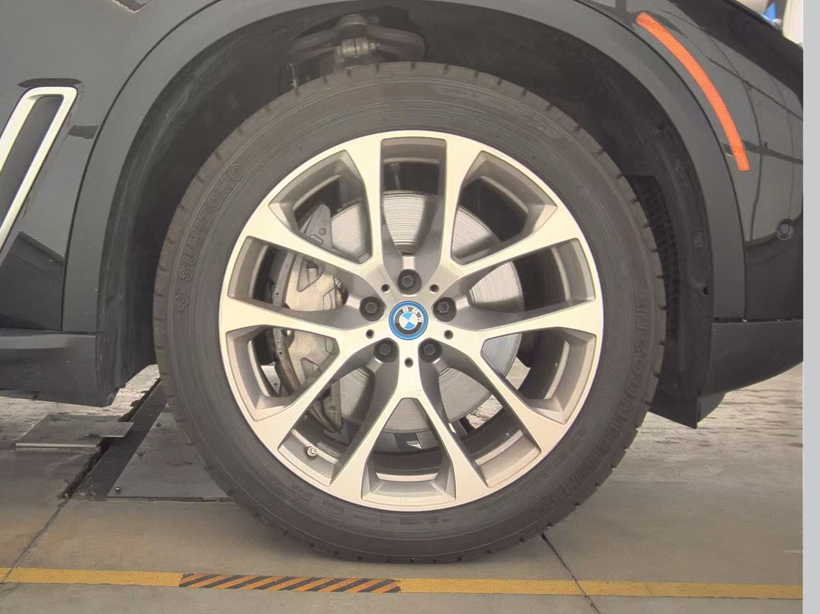 2023 BMW X5 xDrive45e AWD