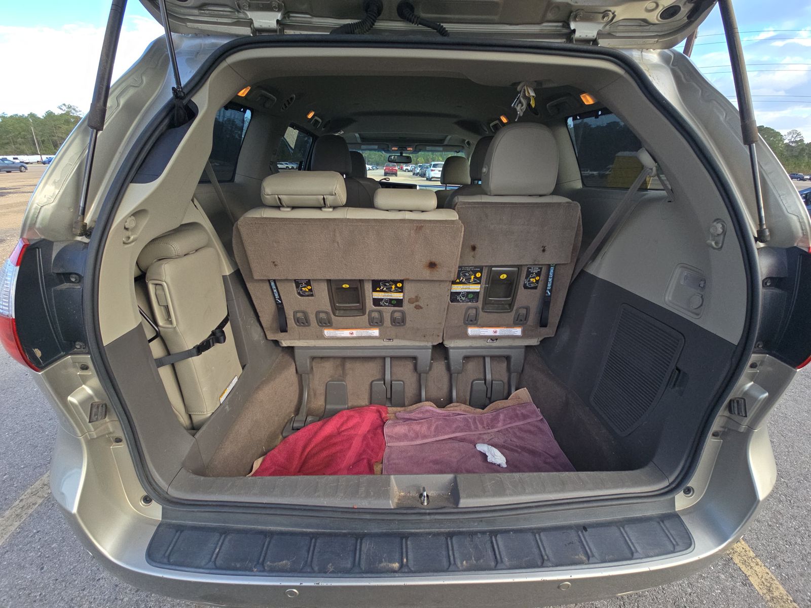 2017 Toyota Sienna XLE FWD