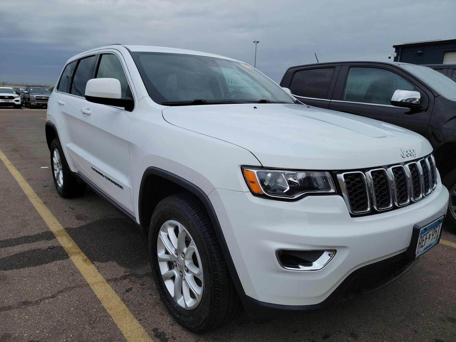 2022 Jeep Grand Cherokee Laredo E AWD