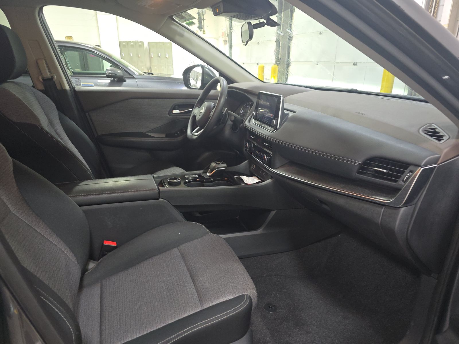 2023 Nissan Rogue SV AWD