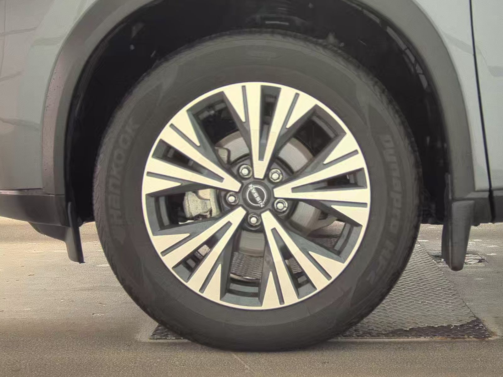 2023 Nissan Rogue SV AWD