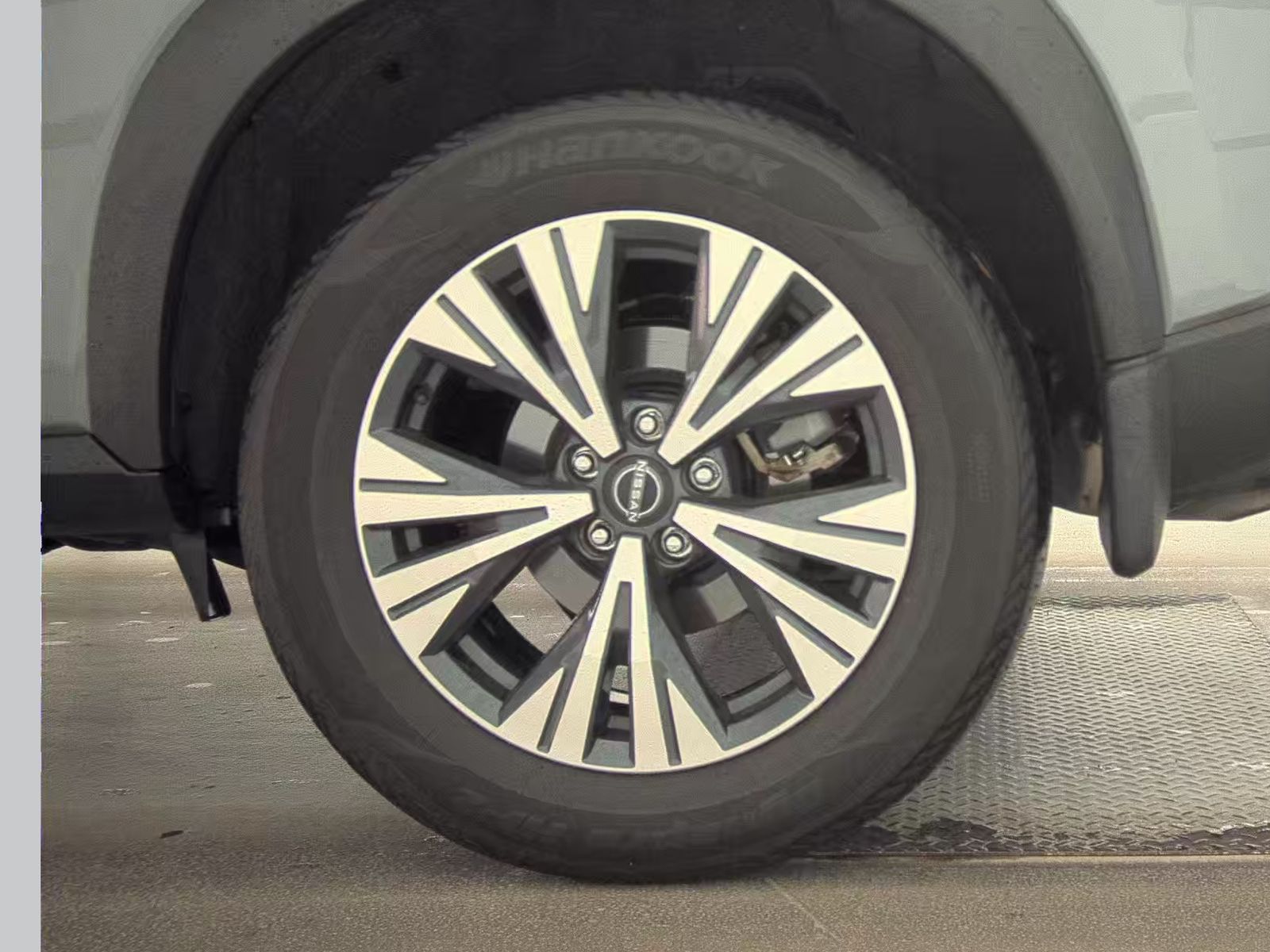 2023 Nissan Rogue SV AWD