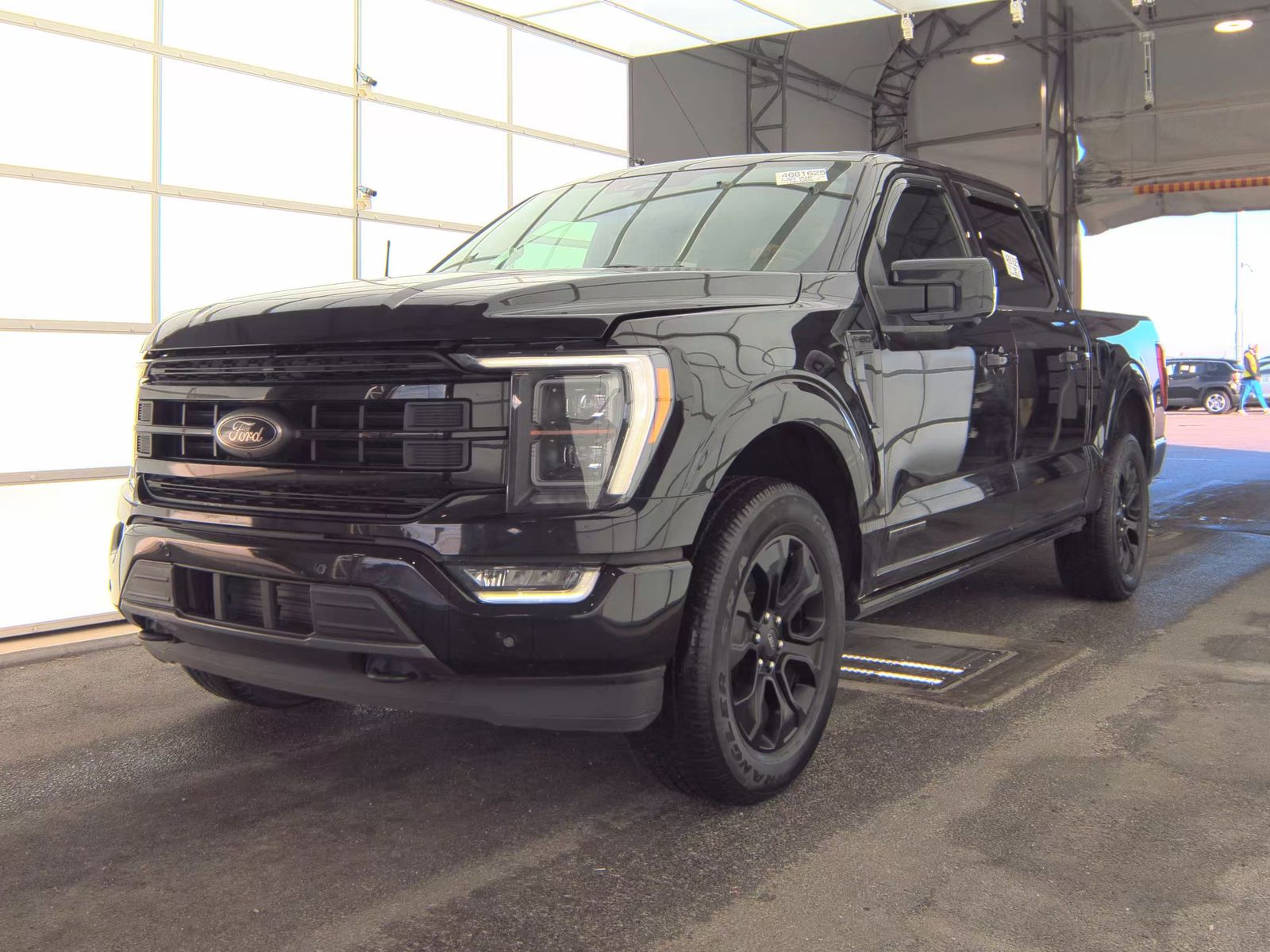 2023 Ford F-150 Hybrid Lariat AWD