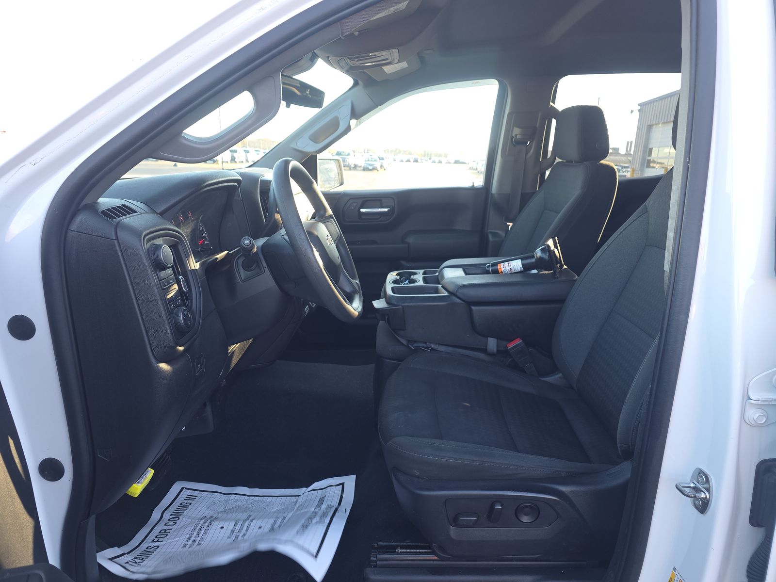 2023 Chevrolet Silverado 1500 Custom AWD