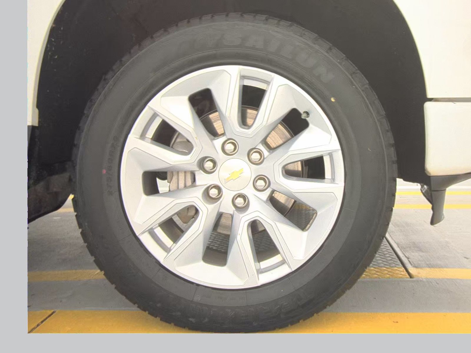 2023 Chevrolet Silverado 1500 Custom AWD