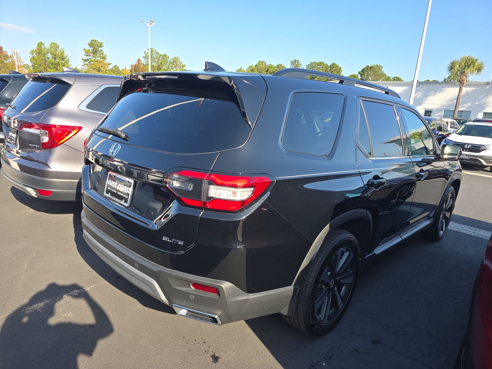 2025 Honda Pilot Elite AWD