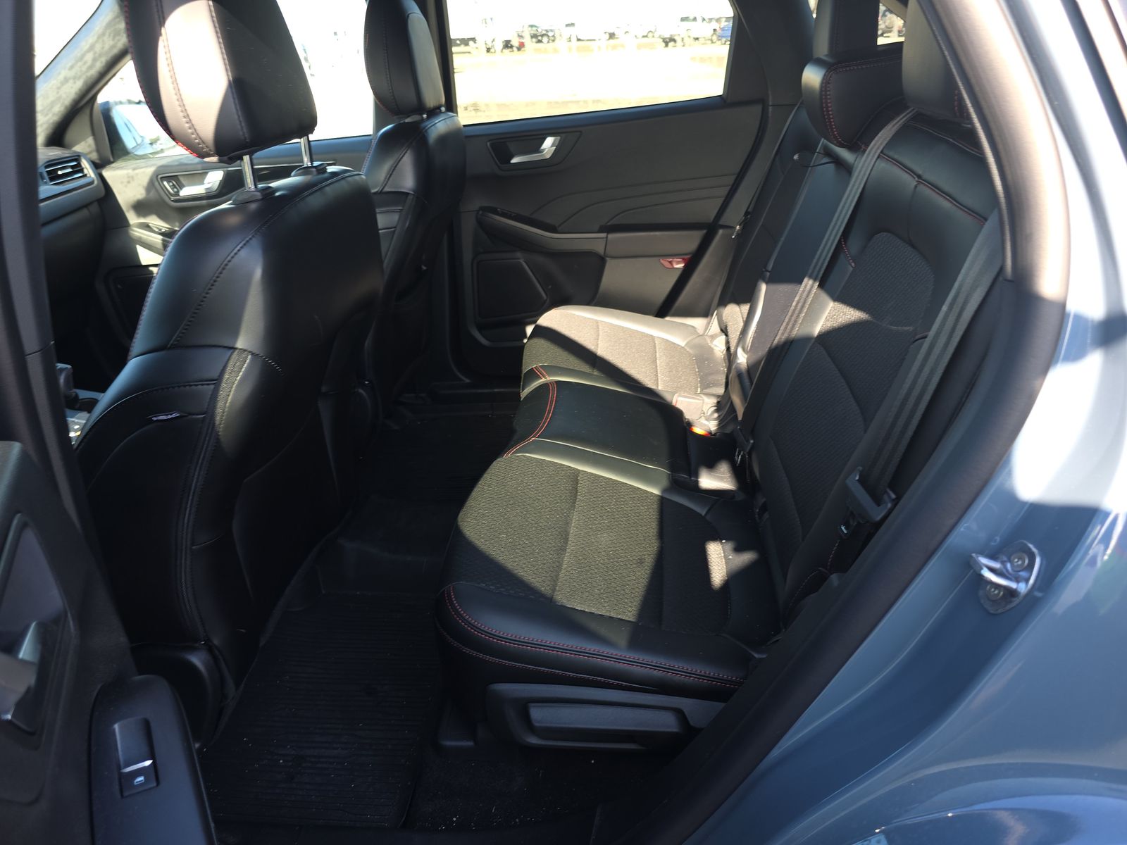 2025 Ford Escape Hybrid ST-Line FWD