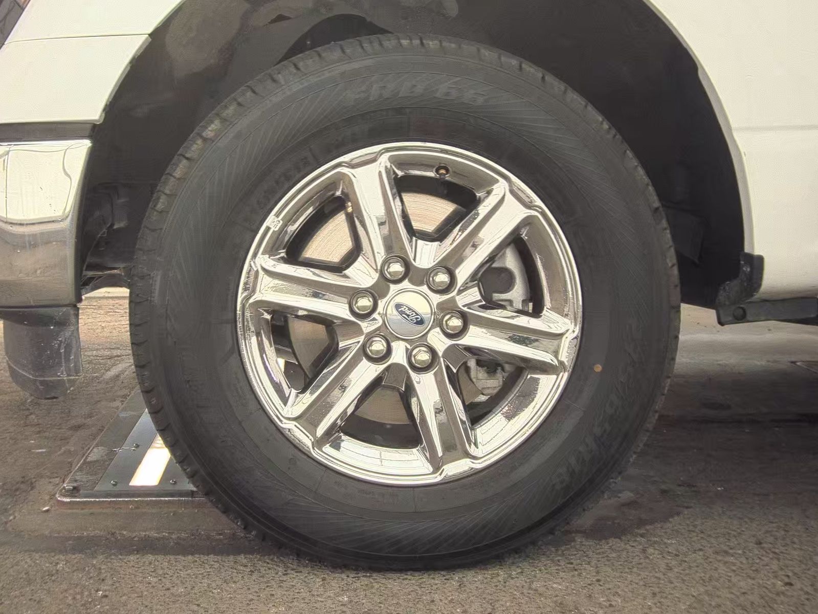 2024 Ford F-150 XLT AWD