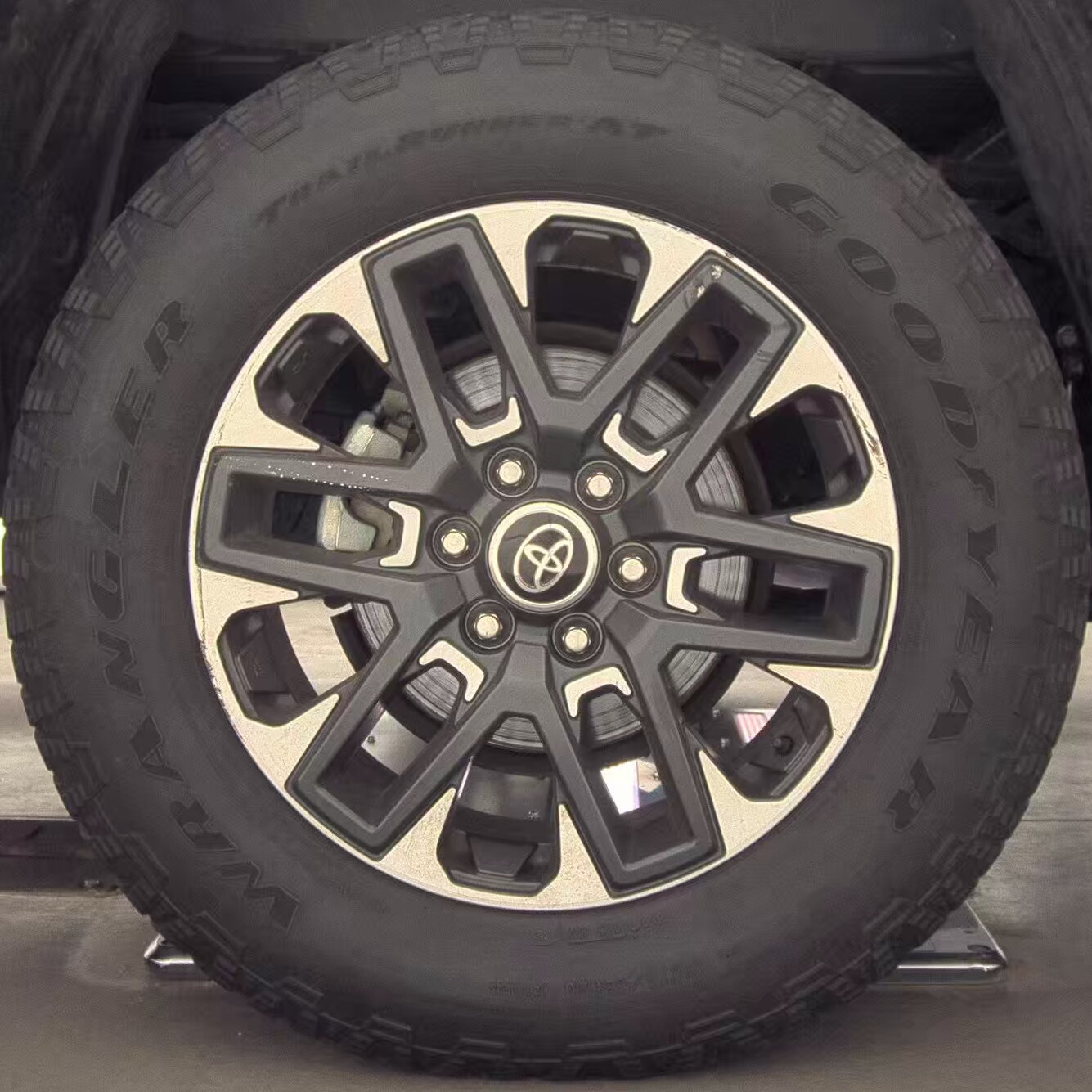 2022 Toyota Tundra Limited AWD