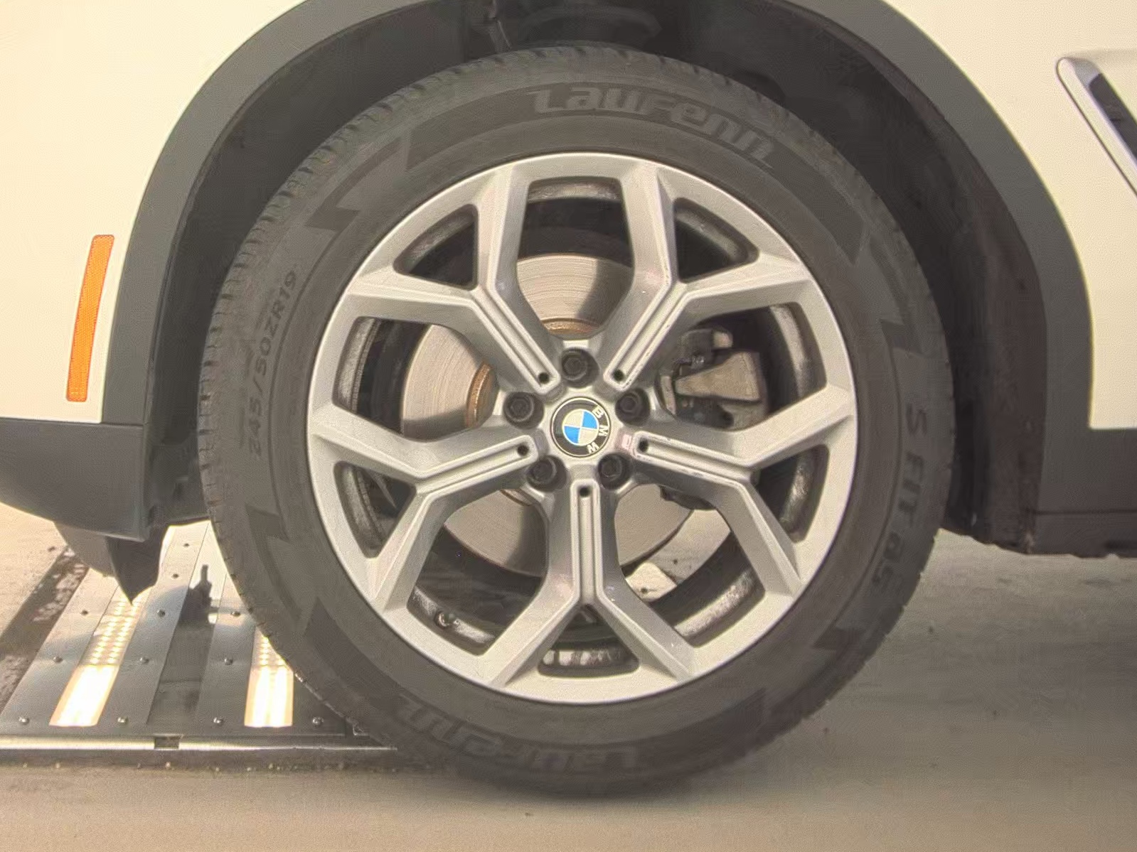 2024 BMW X3 sDrive30i RWD