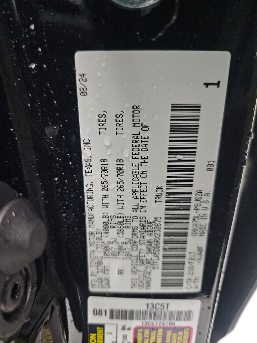 2024 Toyota Tundra SR5 AWD