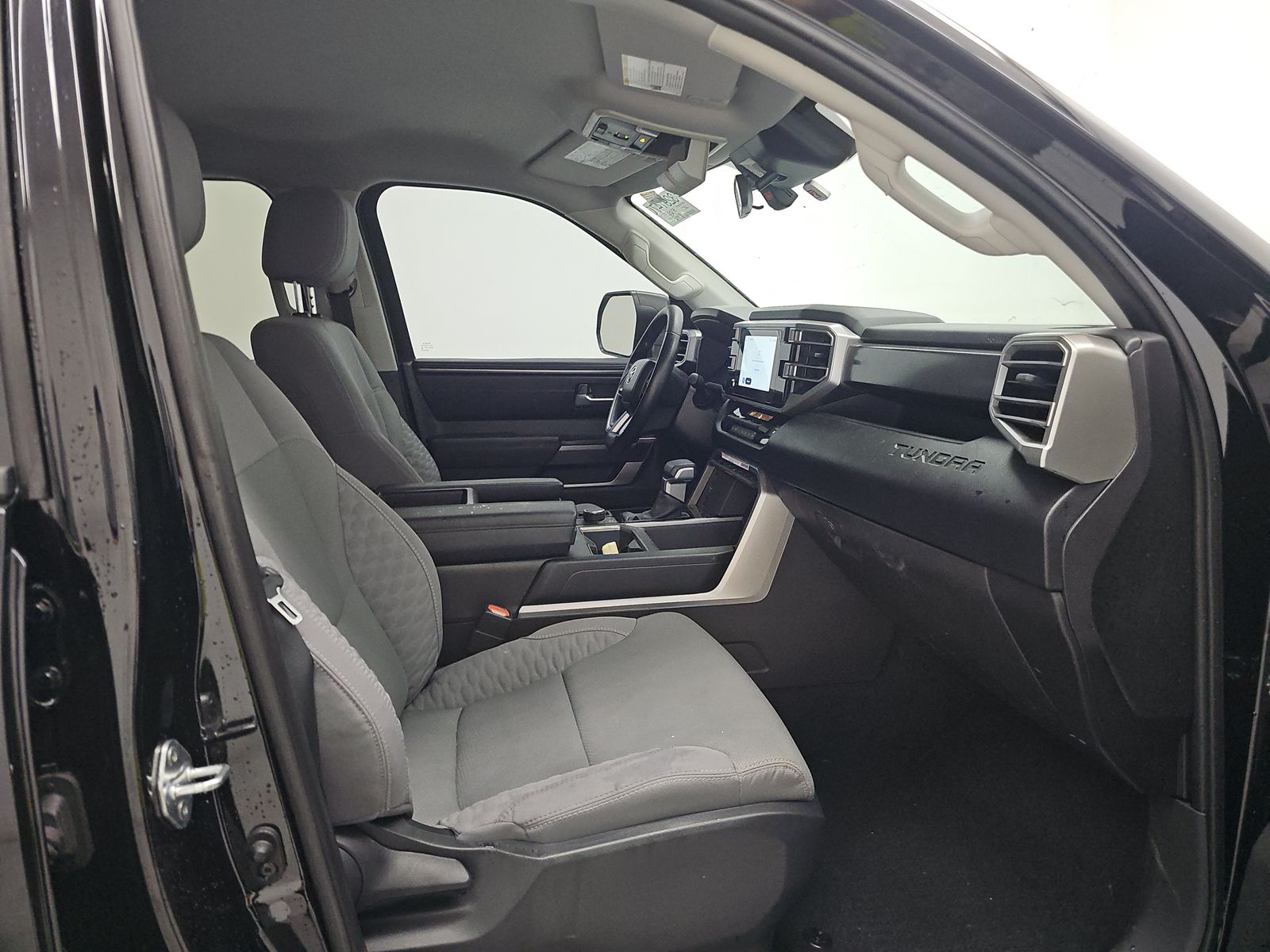 2024 Toyota Tundra SR5 AWD