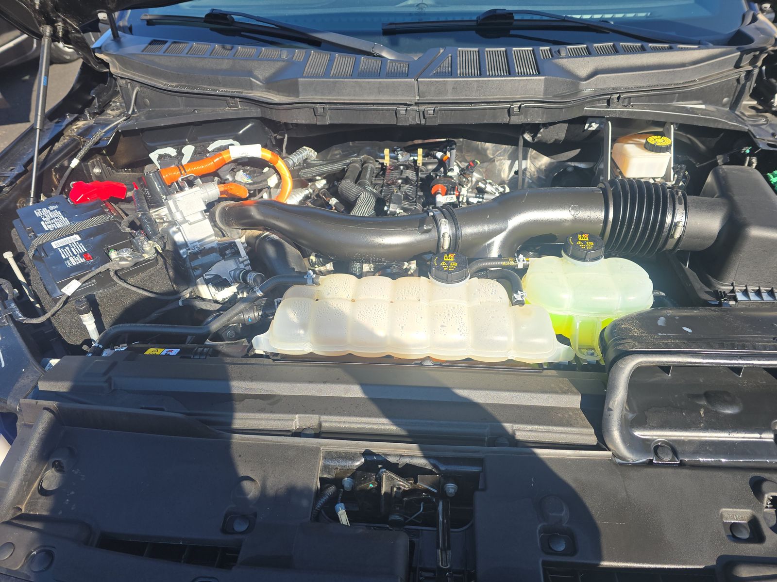 2024 Ford F-150 Hybrid XLT AWD