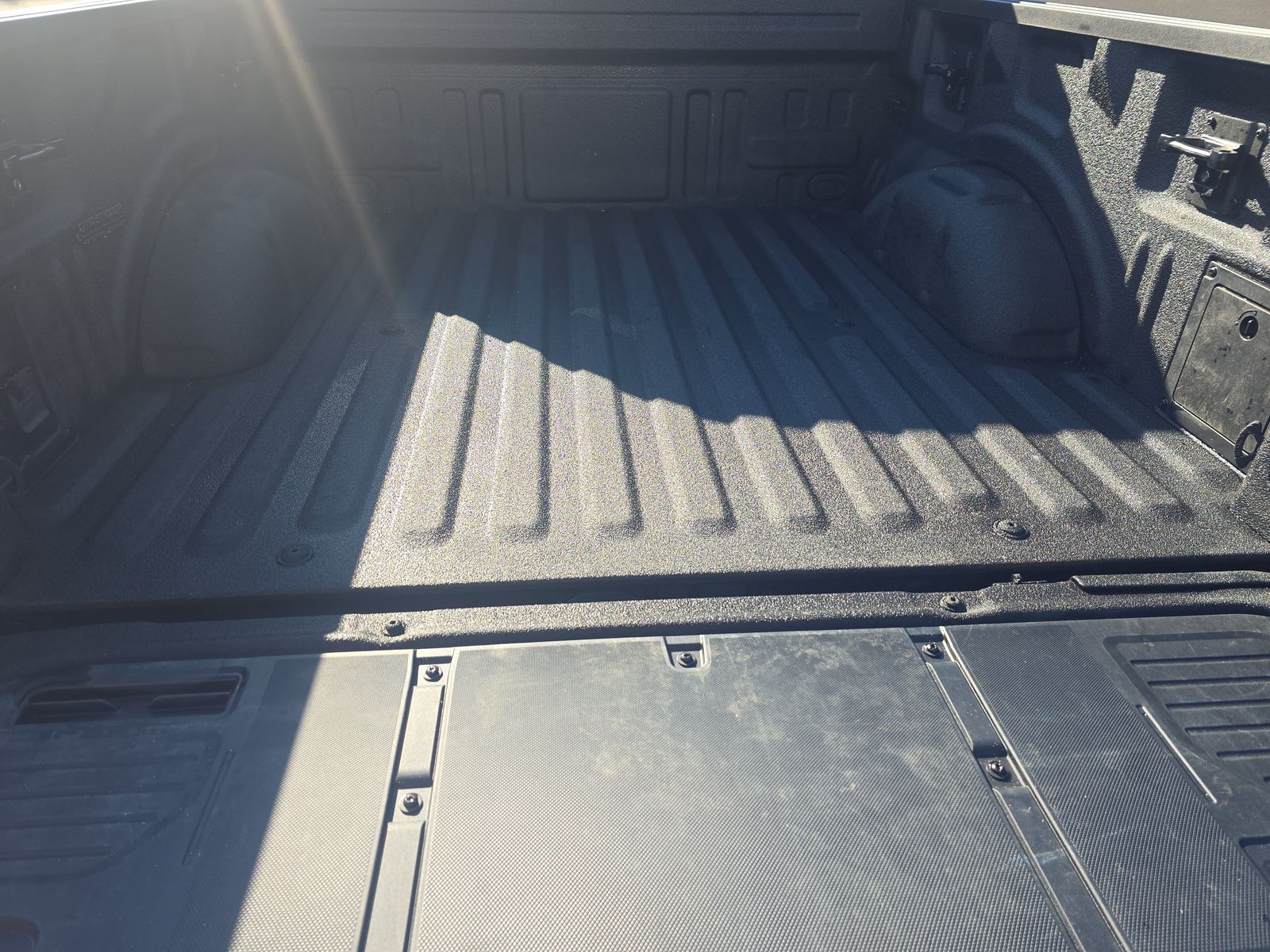 2024 Ford F-150 Hybrid XLT AWD