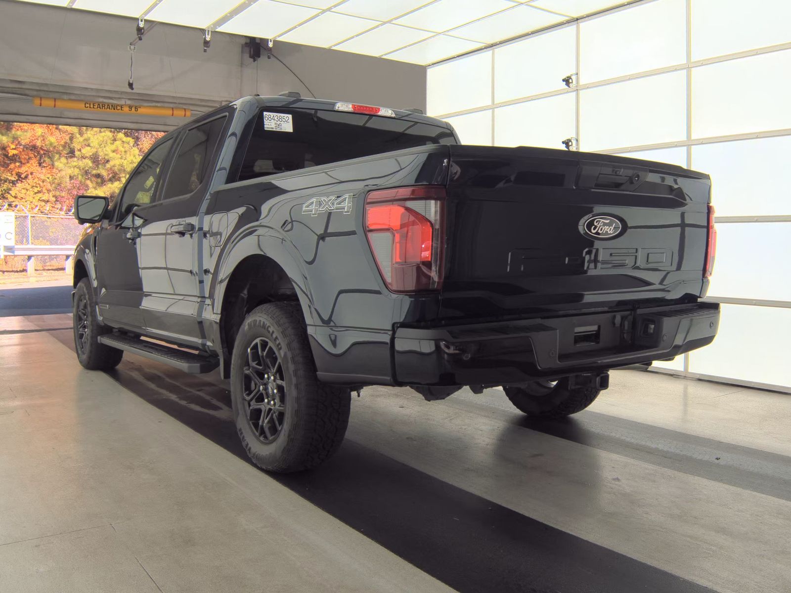 2024 Ford F-150 Hybrid XLT AWD