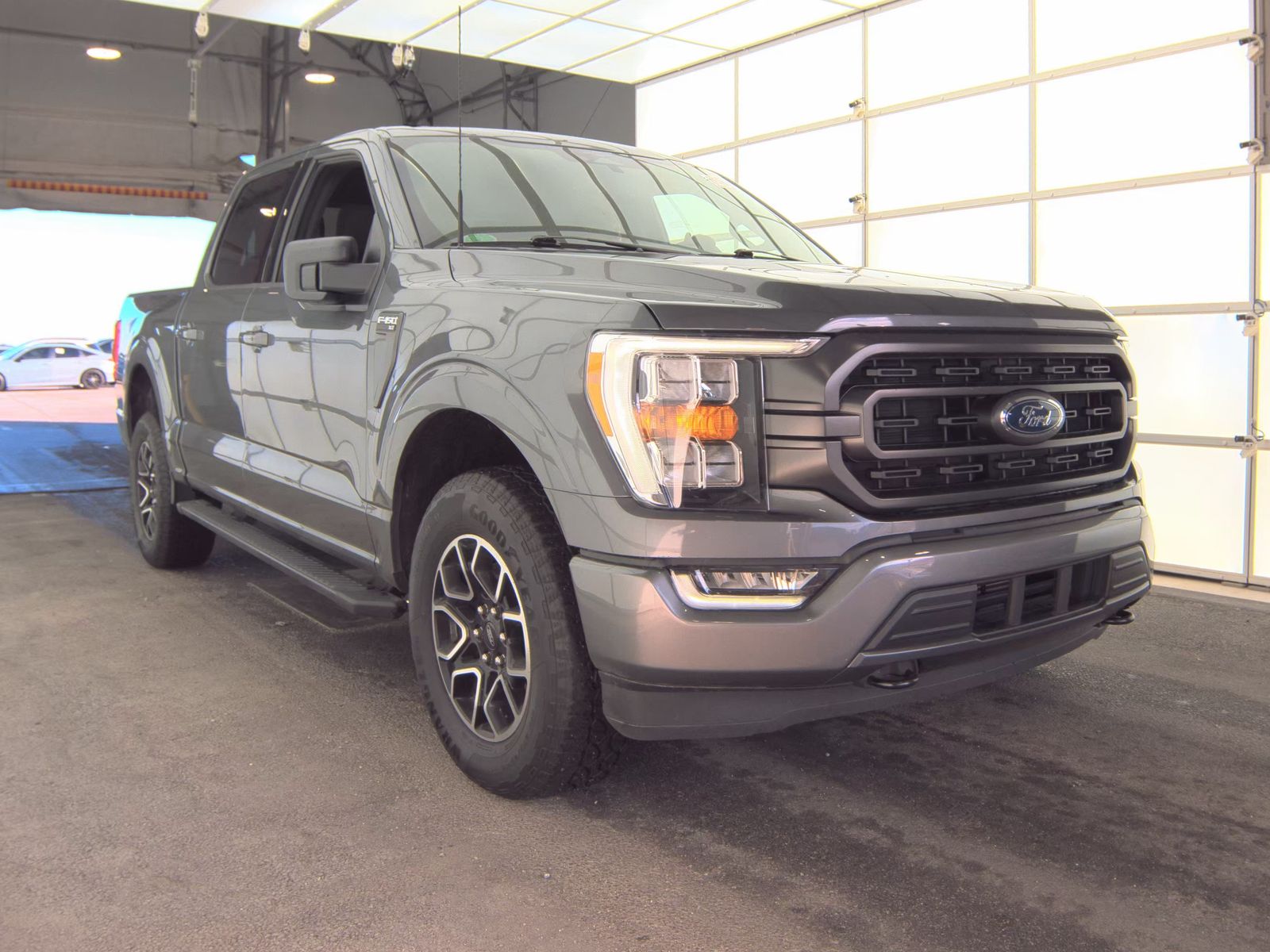2023 Ford F-150 XLT AWD