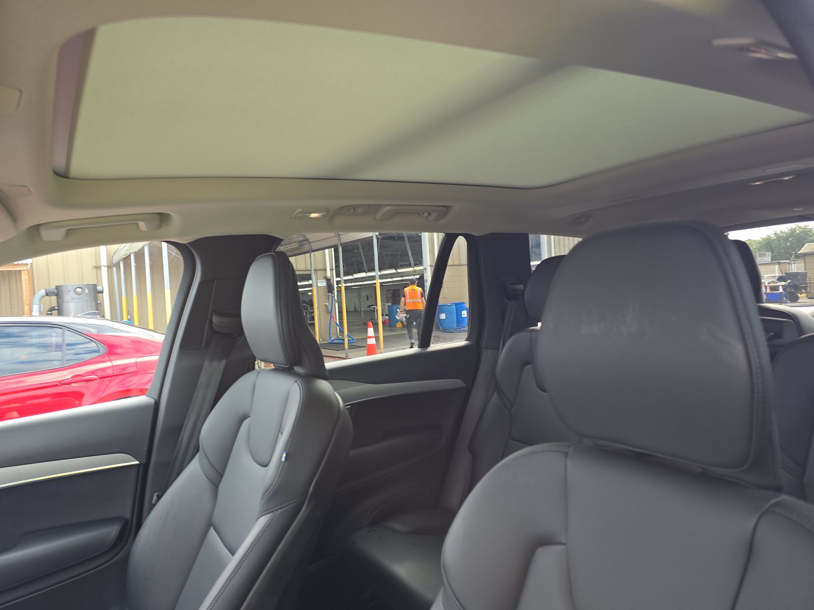 2025 Volvo XC90 B5 Core AWD