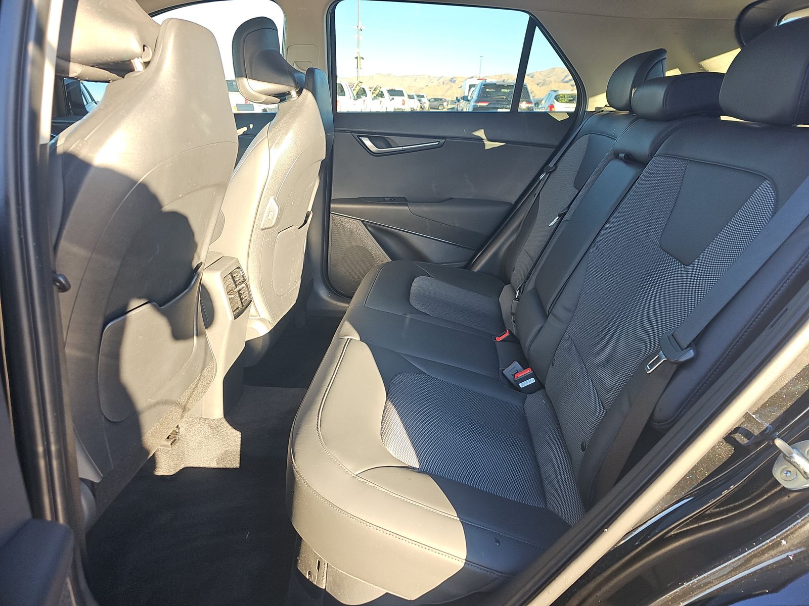 2024 Kia Niro EX Touring FWD