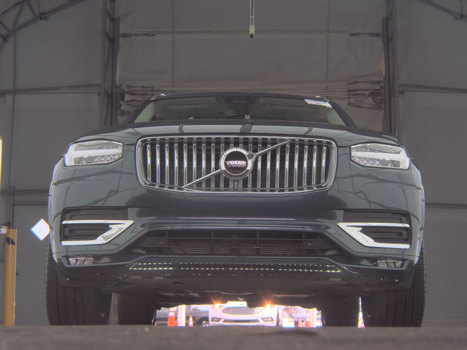 2025 Volvo XC90 B5 Core AWD