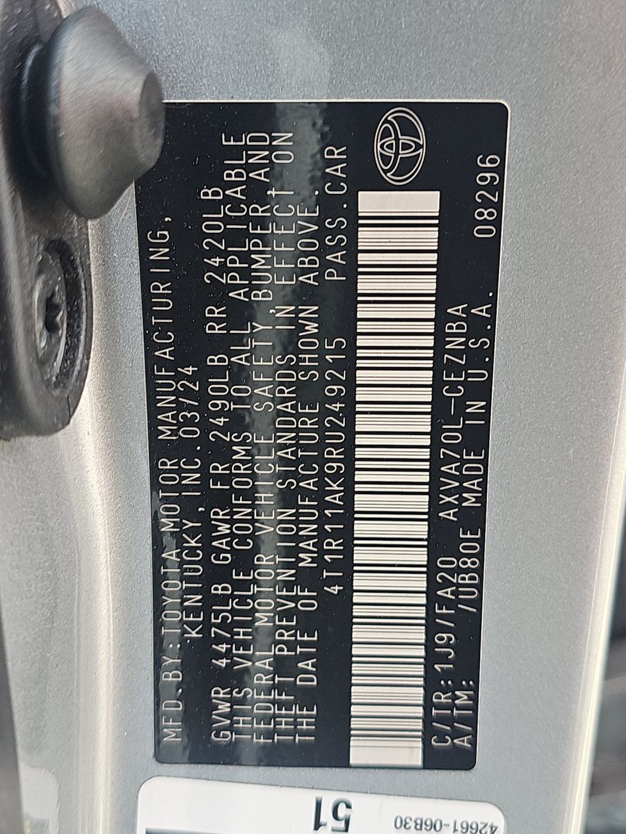 2024 Toyota Camry LE FWD