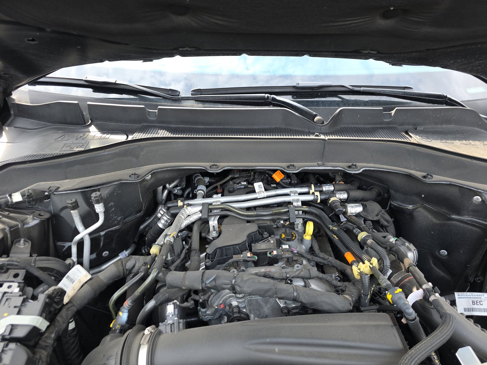 2025 Ford Explorer Active AWD