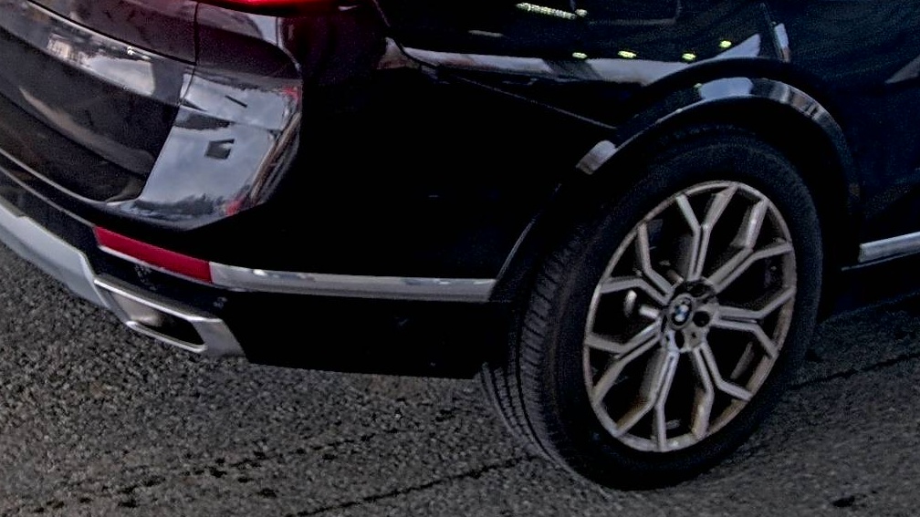 2025 BMW X7 xDrive40i AWD