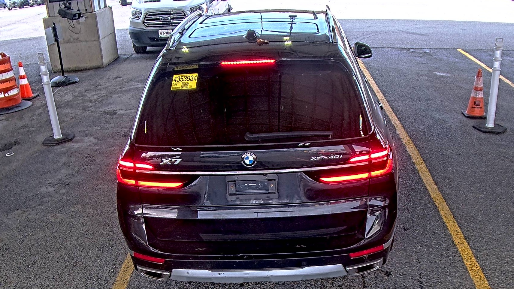 2025 BMW X7 xDrive40i AWD