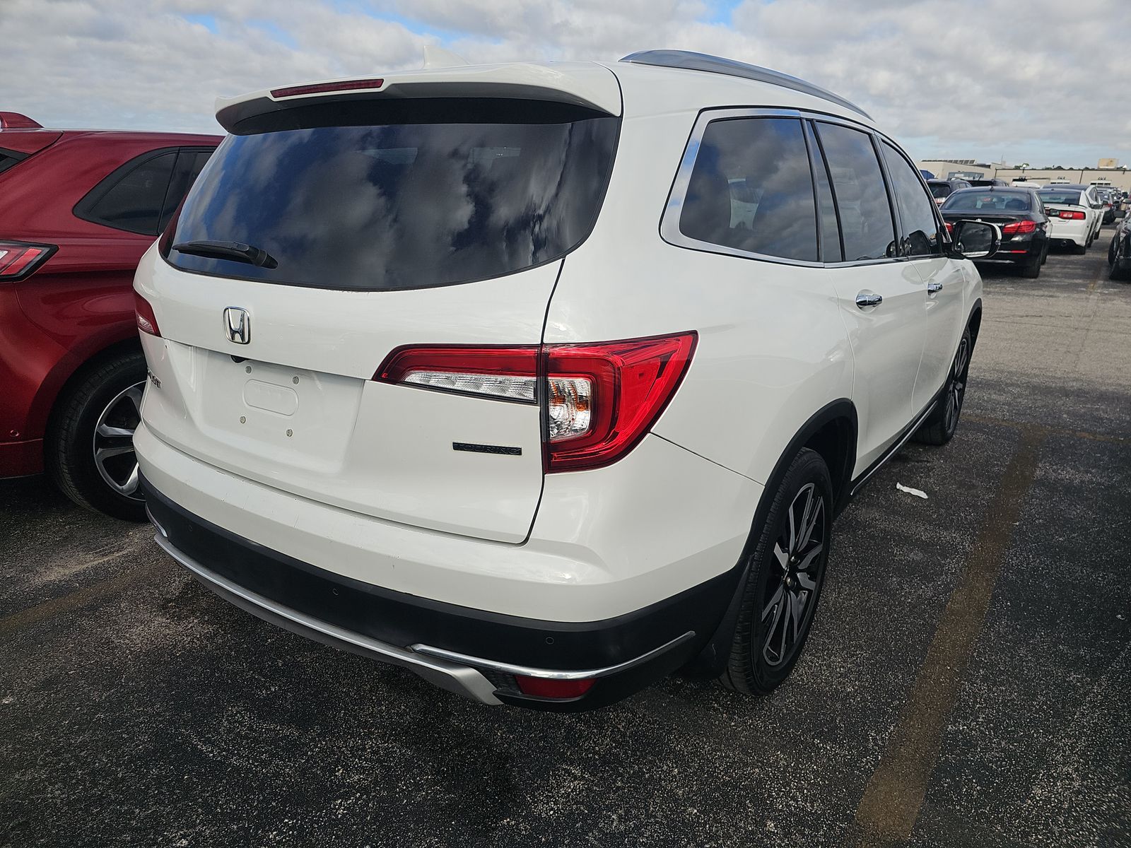 2021 Honda Pilot Touring FWD