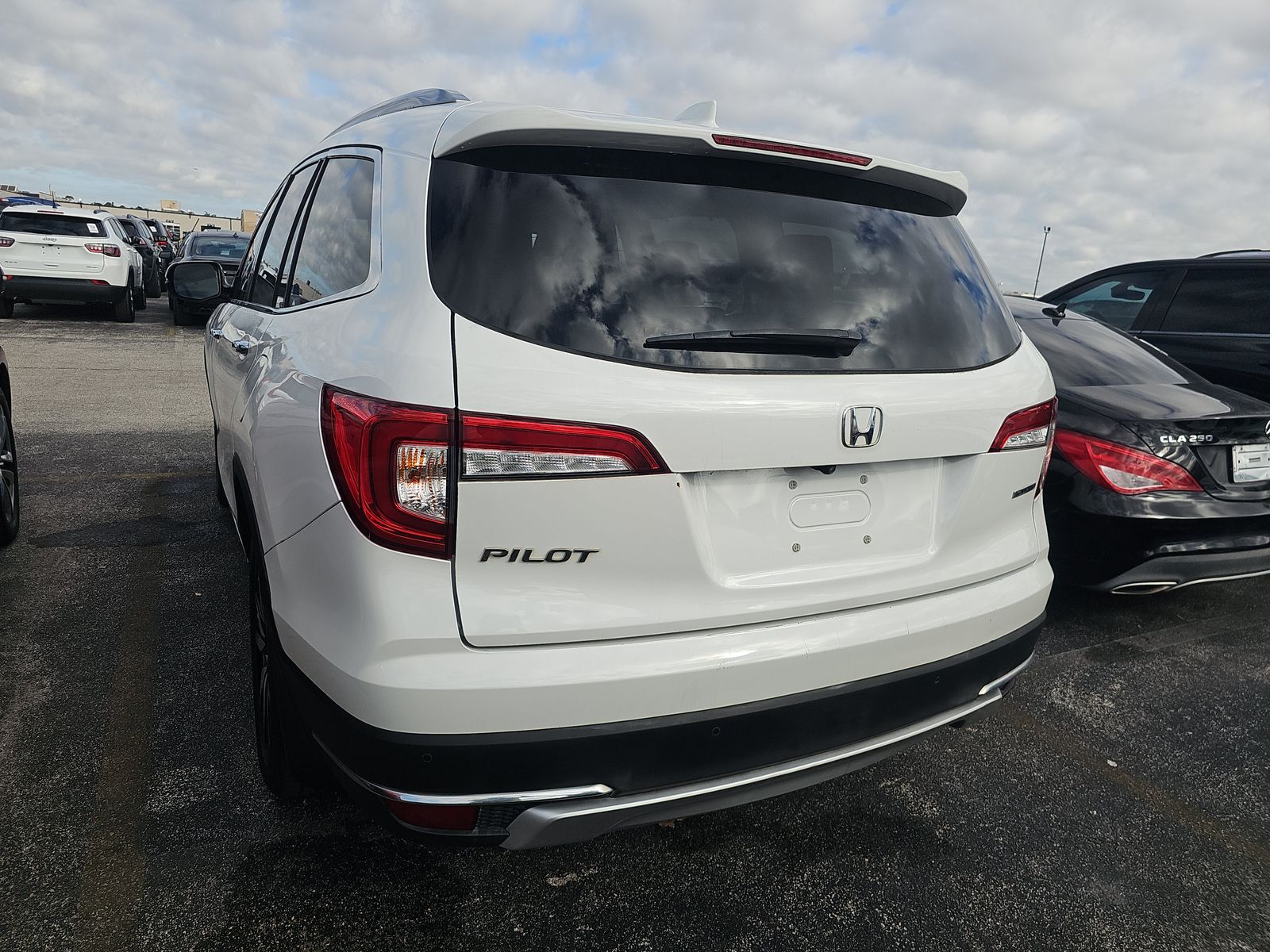 2021 Honda Pilot Touring FWD