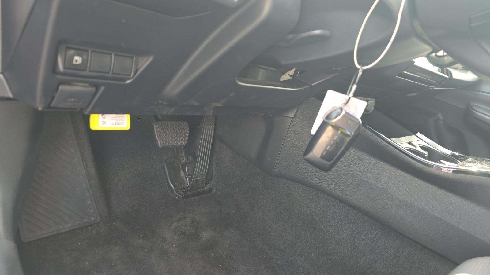 2024 Toyota Prius LE FWD