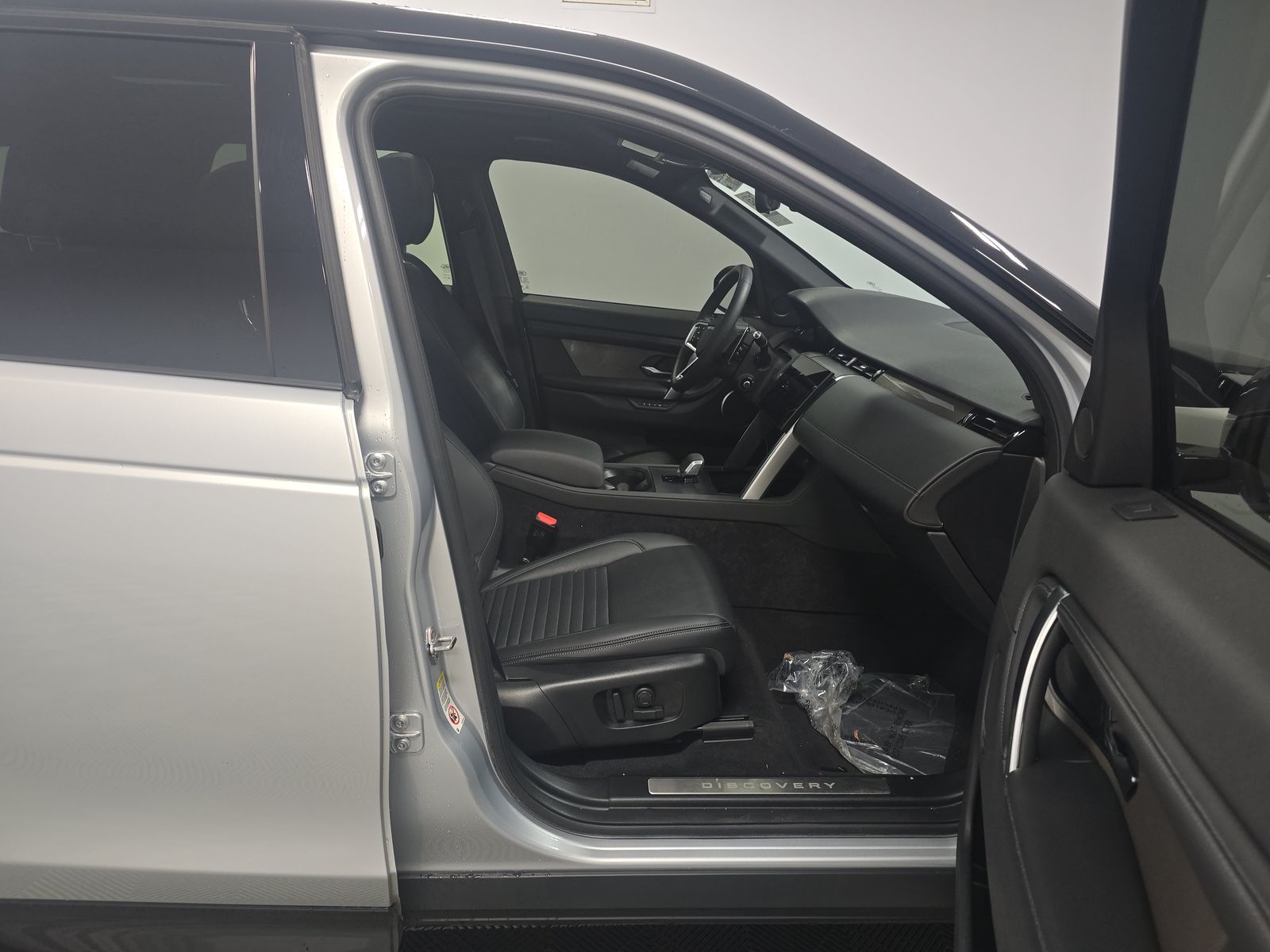 2024 Land Rover Discovery Sport Dynamic SE AWD