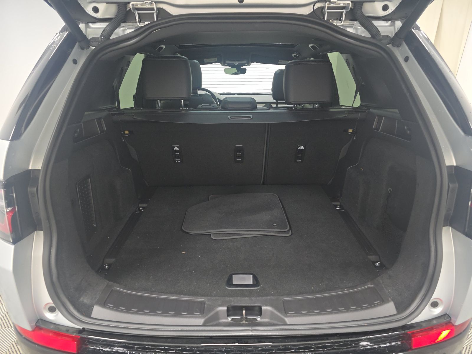 2024 Land Rover Discovery Sport Dynamic SE AWD