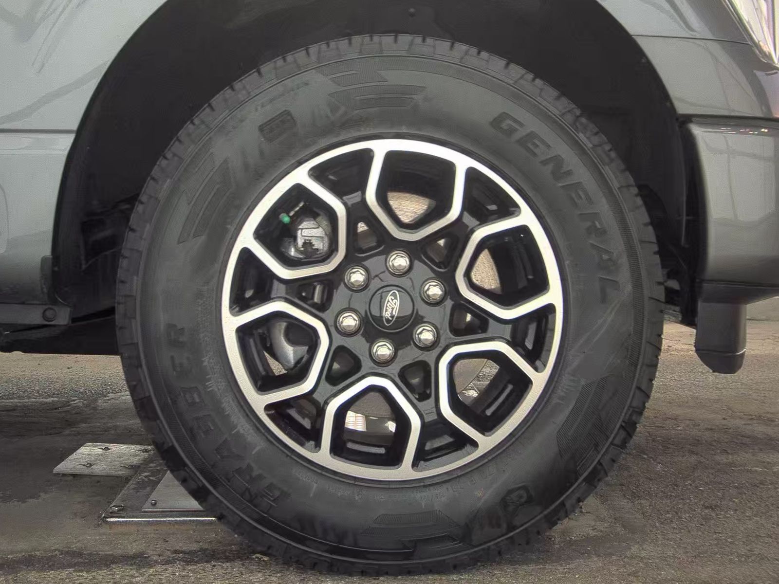 2022 Ford F-150 XLT AWD