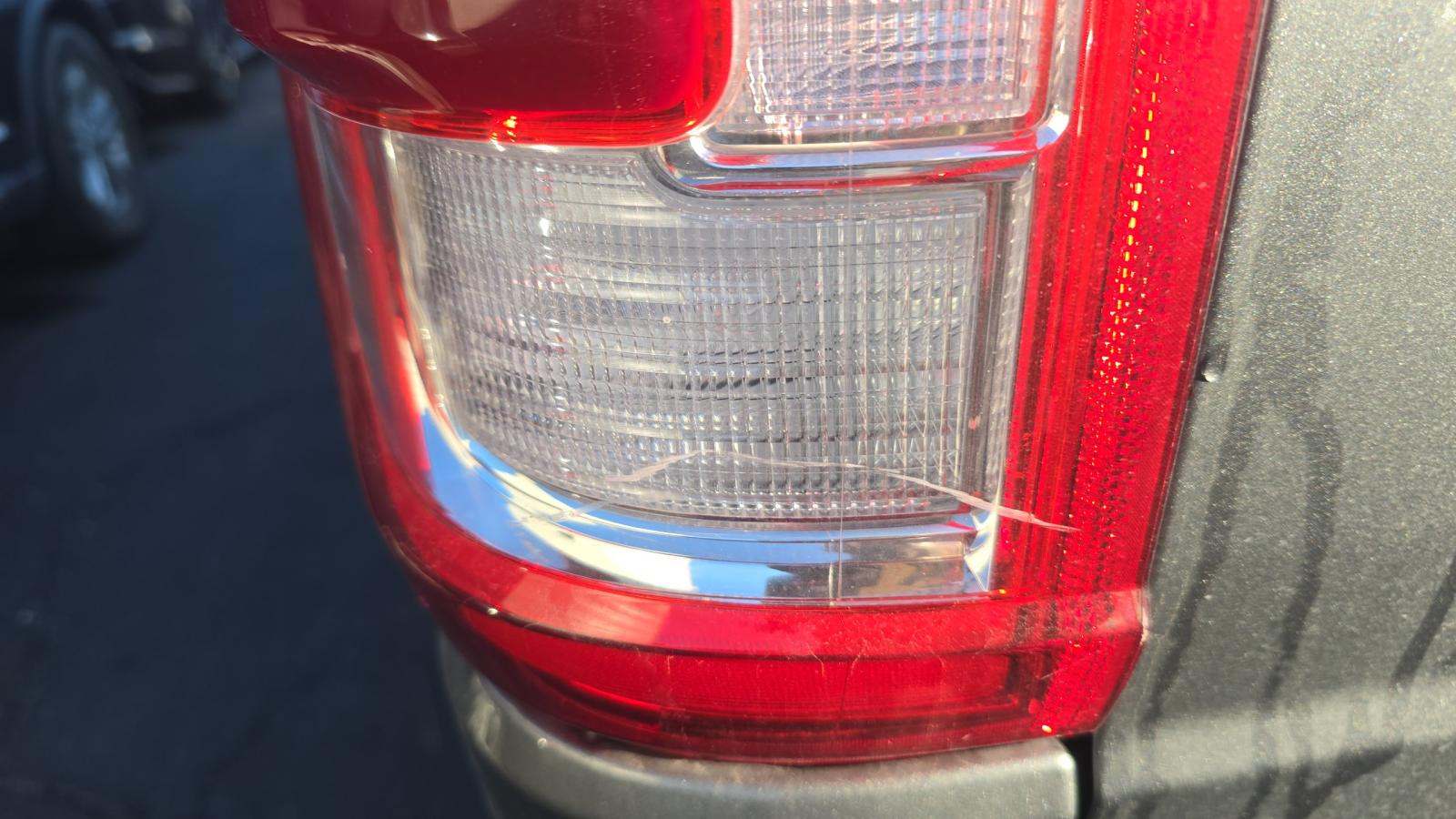 2023 Ford F-150 Hybrid Lariat AWD