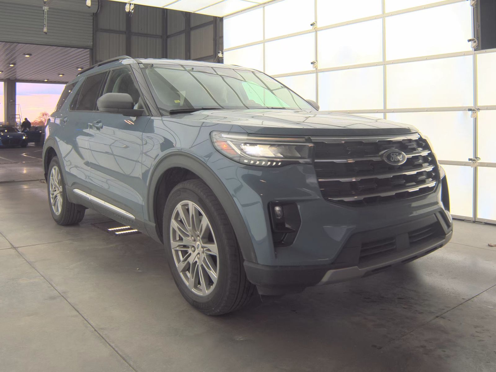 2025 Ford Explorer Active AWD
