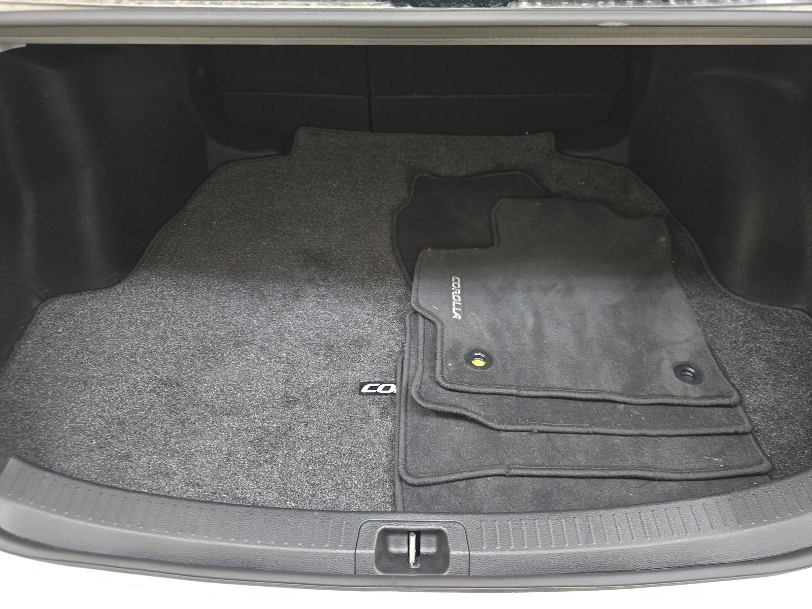 2024 Toyota Corolla SE FWD