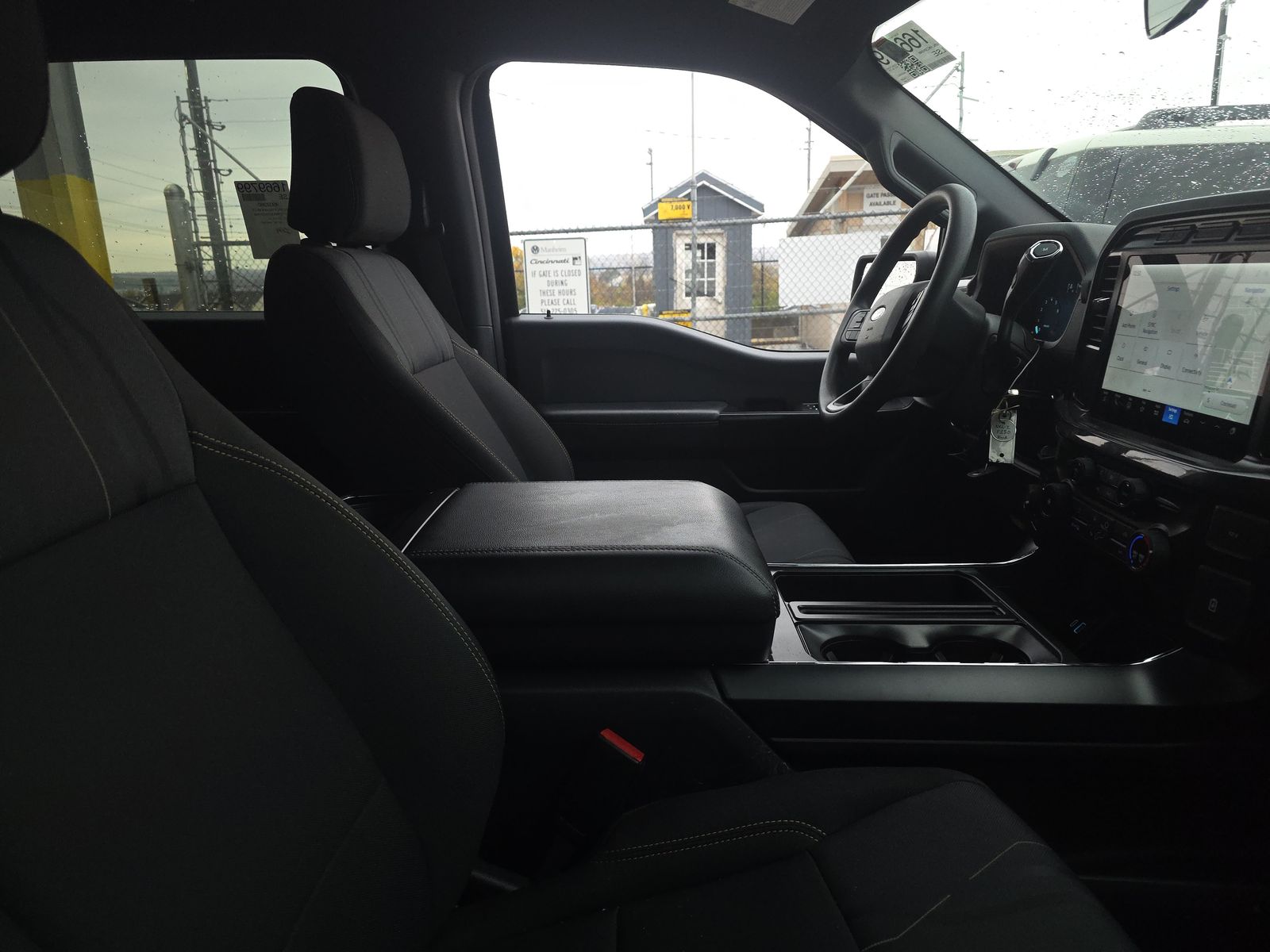 2024 Ford F-150 STX AWD