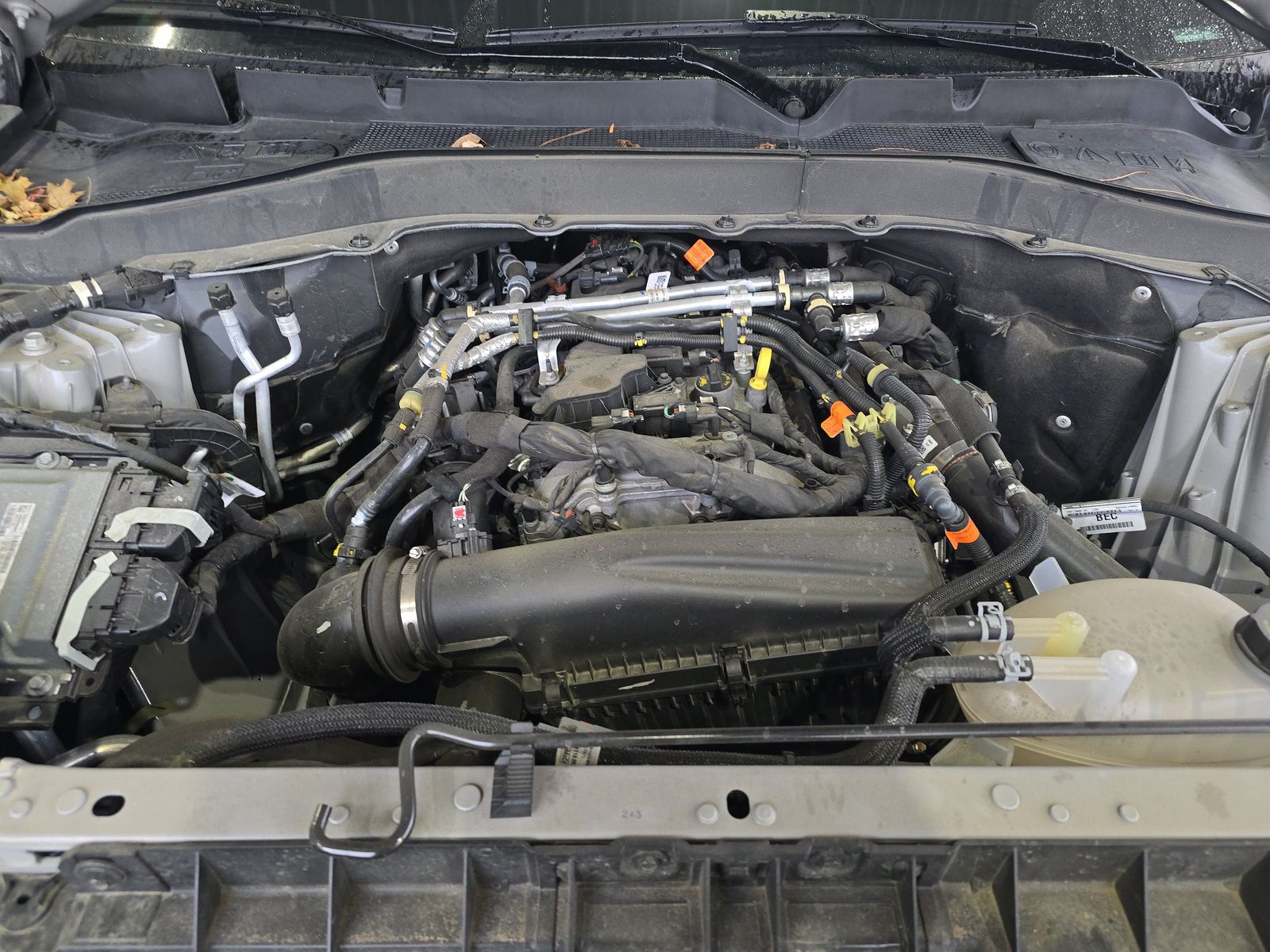 2025 Ford Explorer Active AWD