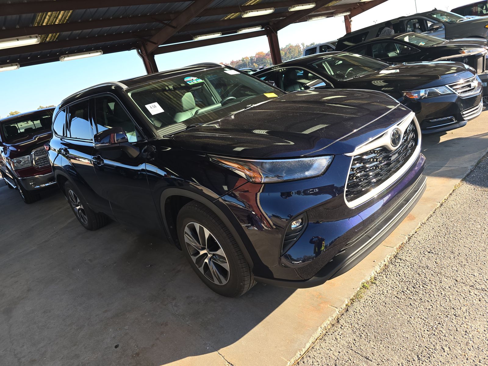 2022 Toyota Highlander XLE FWD