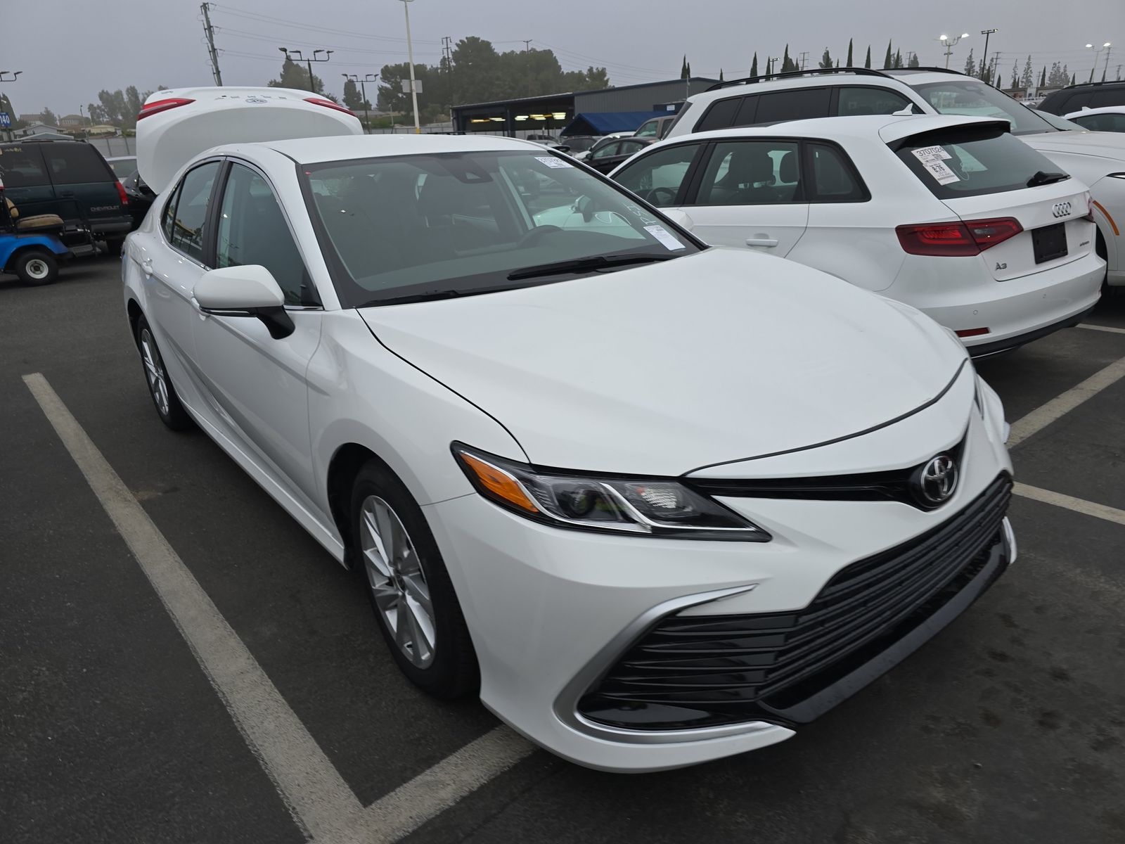 2024 Toyota Camry LE FWD