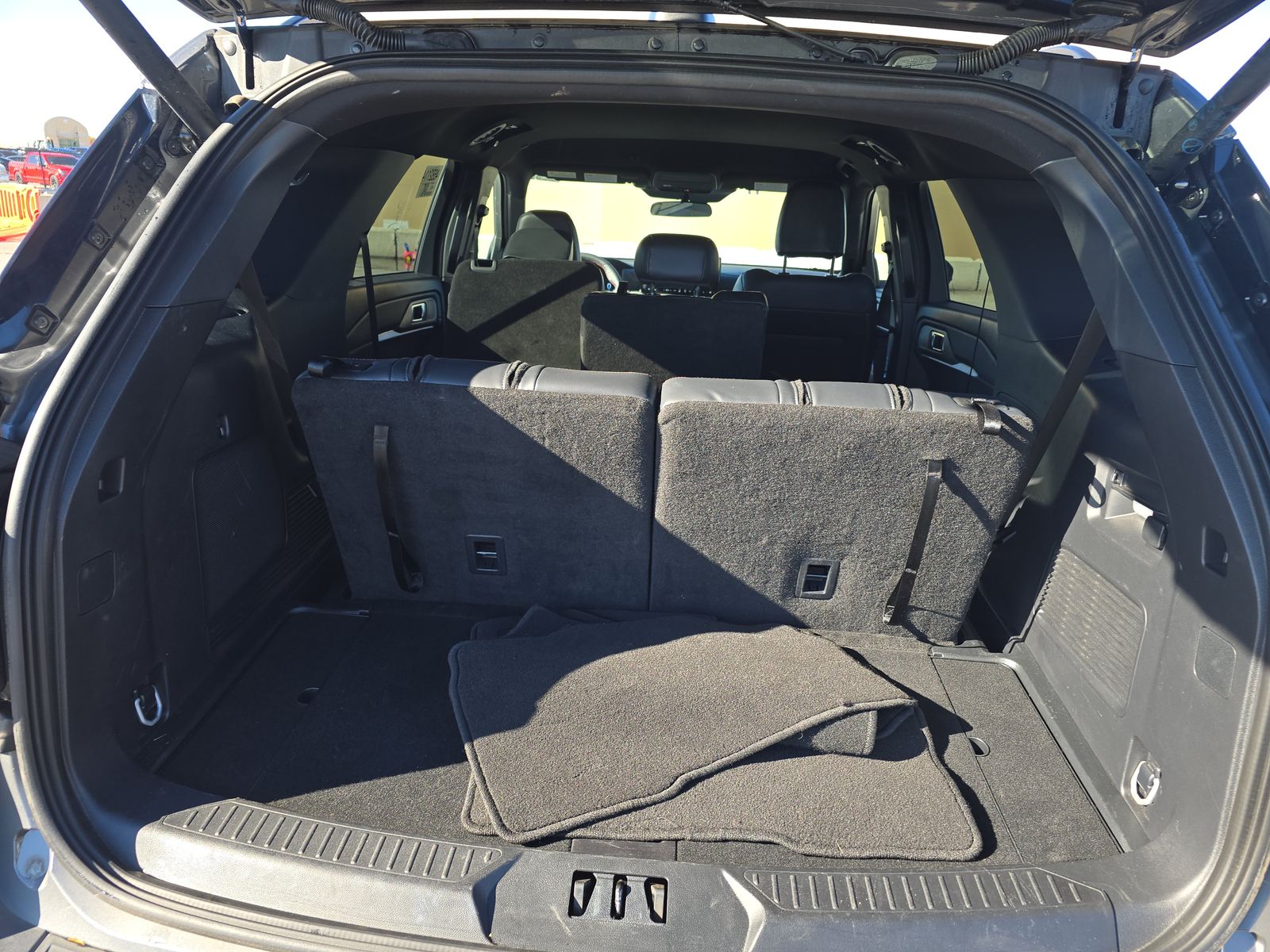 2025 Ford Explorer ST-Line AWD