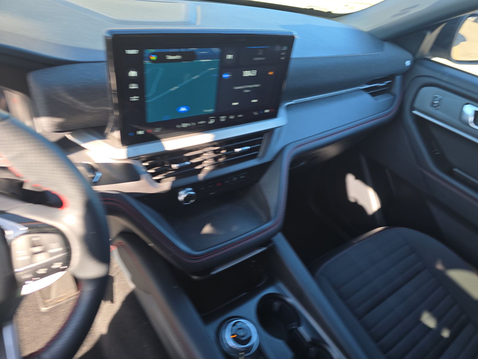 2025 Ford Explorer ST-Line AWD