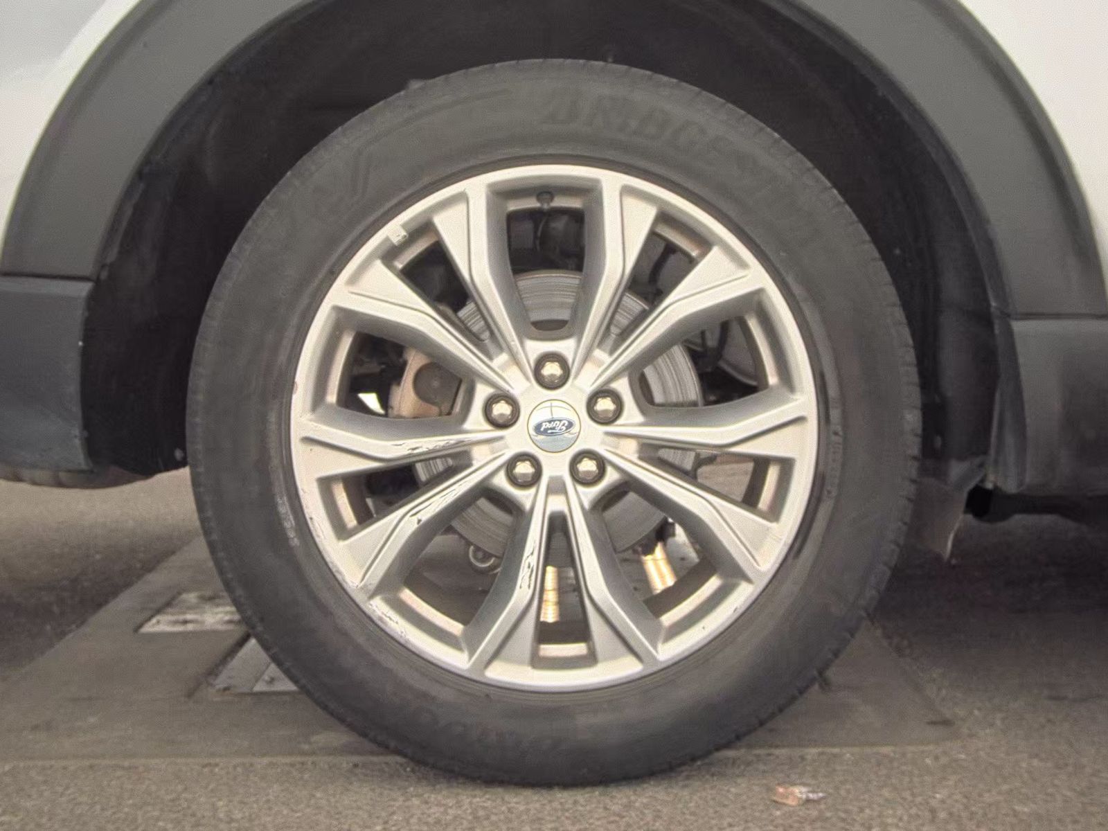 2023 Ford Explorer Limited AWD